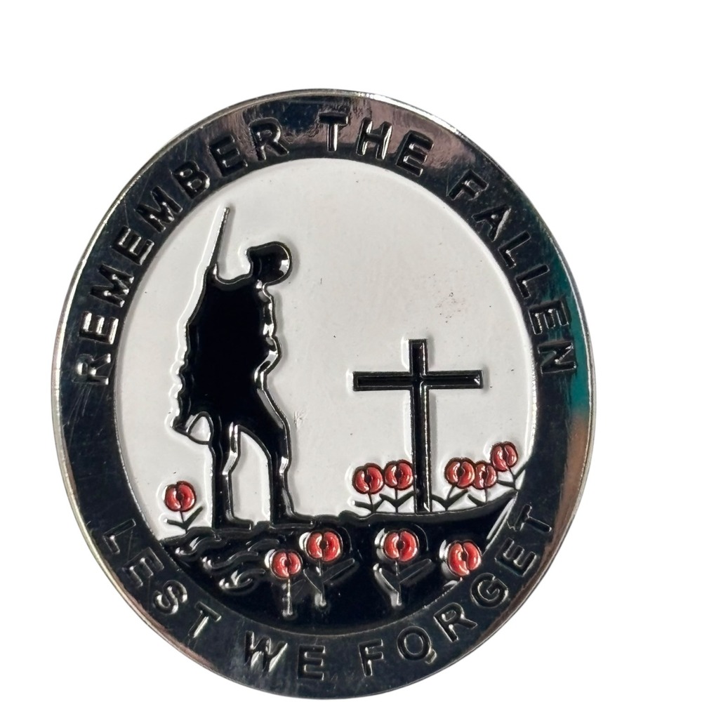 Remember The Fallen Pin OS‎ Silver Military Veteran Memorial Remembrance Day